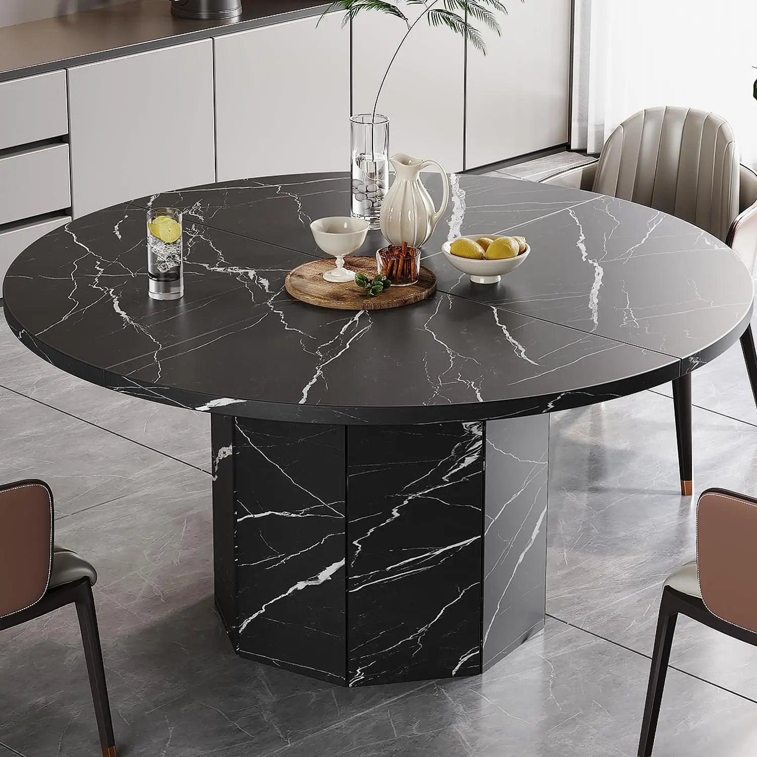 47" Marble Round Dining Table (4–6 Seater)